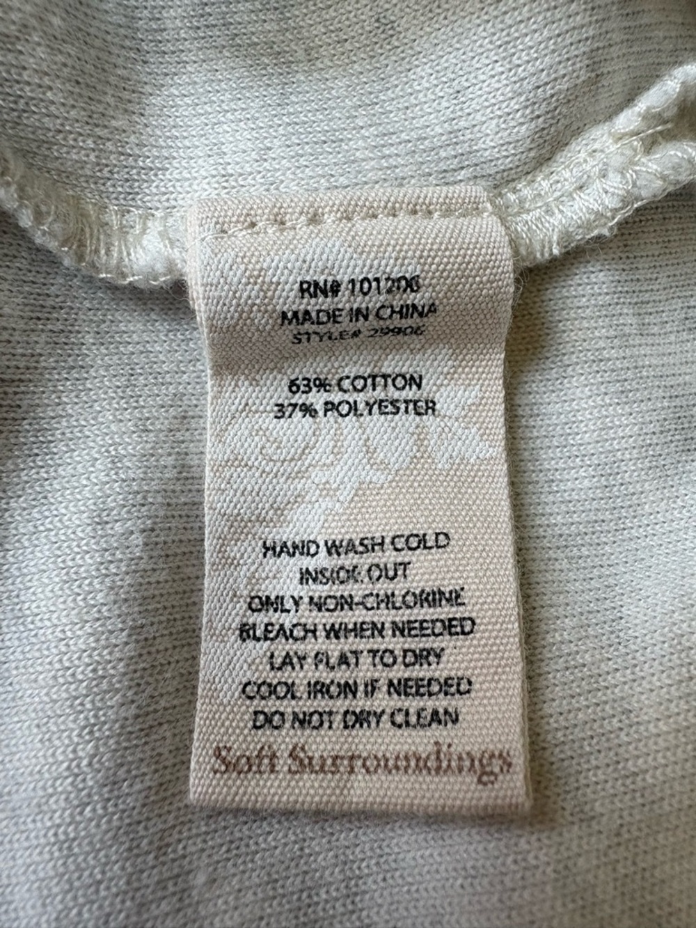 Women’s Soft Surroundings top - Picture 6 of 7